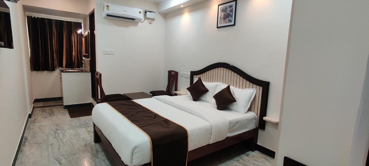Rmc Travellers Inn Chennai Bagian luar foto
