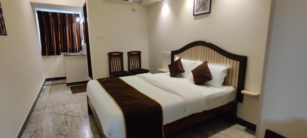 Rmc Travellers Inn Chennai Bagian luar foto