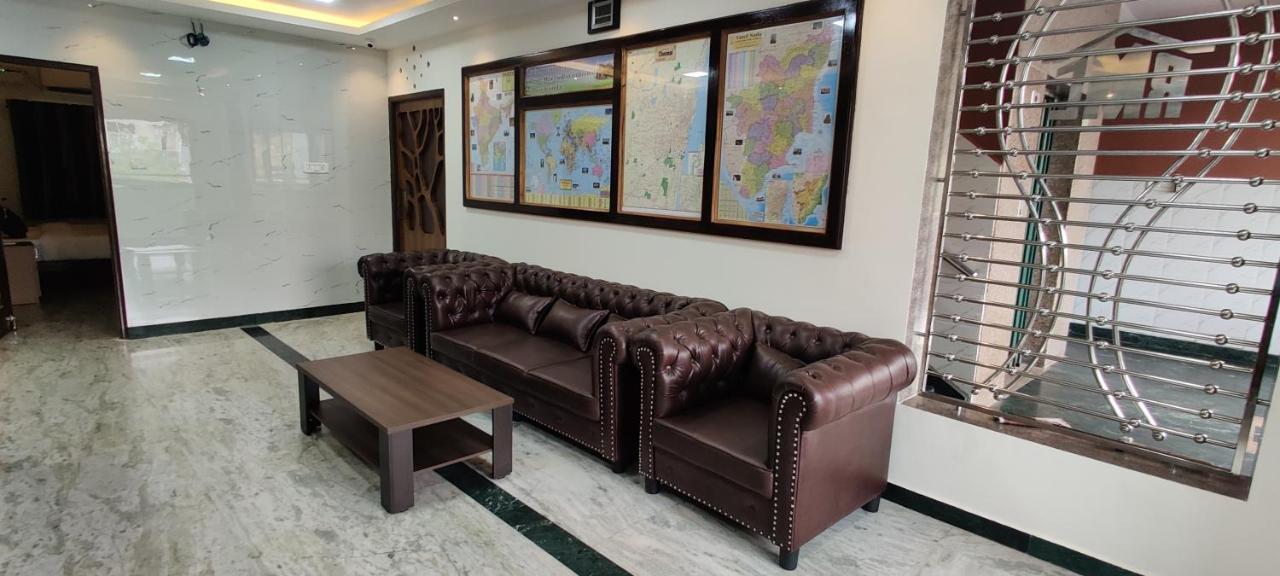 Rmc Travellers Inn Chennai Bagian luar foto