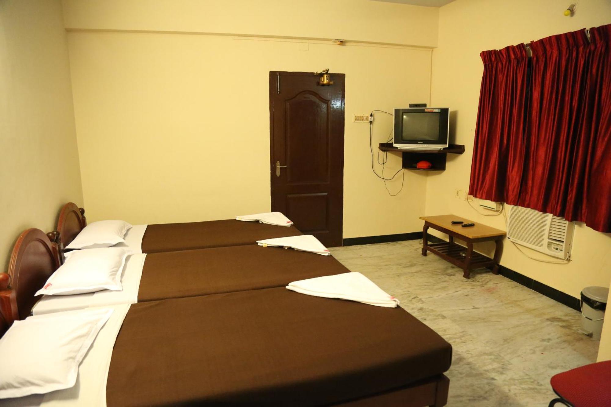 Rmc Travellers Inn Chennai Ruang foto