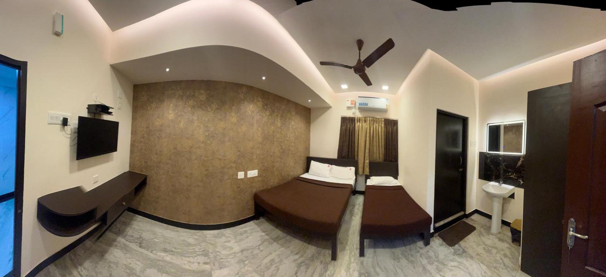 Rmc Travellers Inn Chennai Bagian luar foto